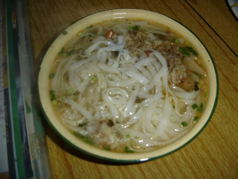 계림으로 벗어날수록 기름양이 많아져서 맛이 점점 텁텁한 맛! 